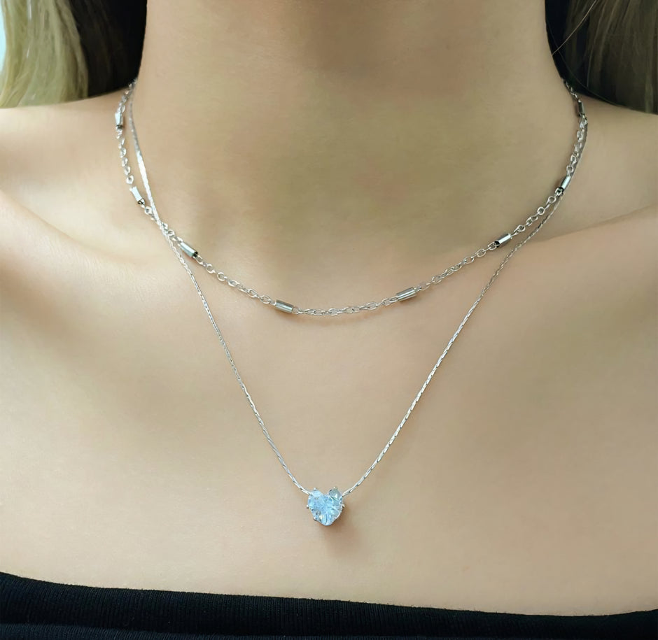 COLLAR DOBLE CON DIJE DE CORAZÓN