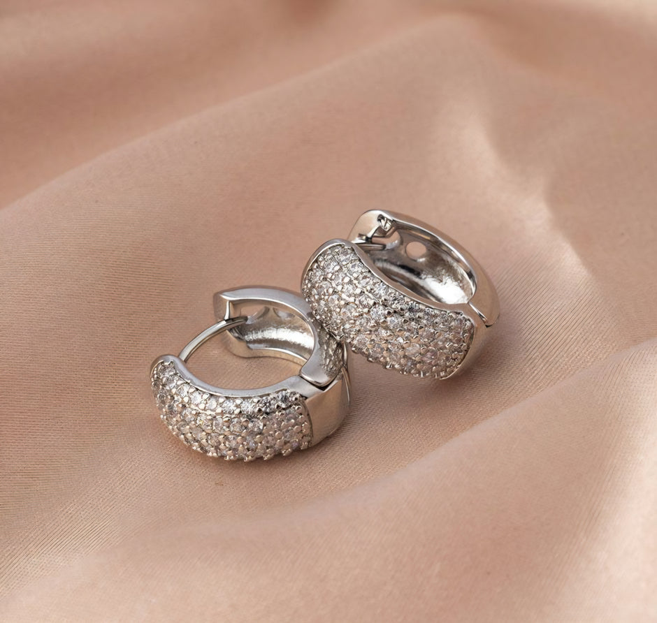 ARETES HUGGIES REDONDOS PAVÉ