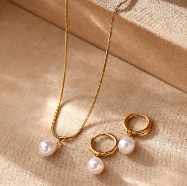 SET 2 PZ COLLAR Y ARETES CON PERLAS