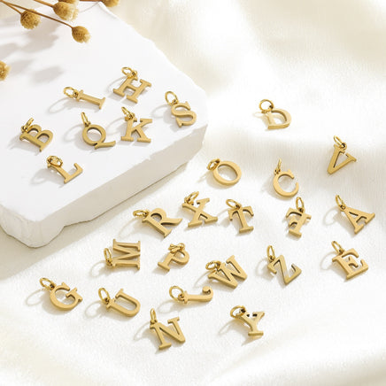 DIJE DE LETRA (DORADA)