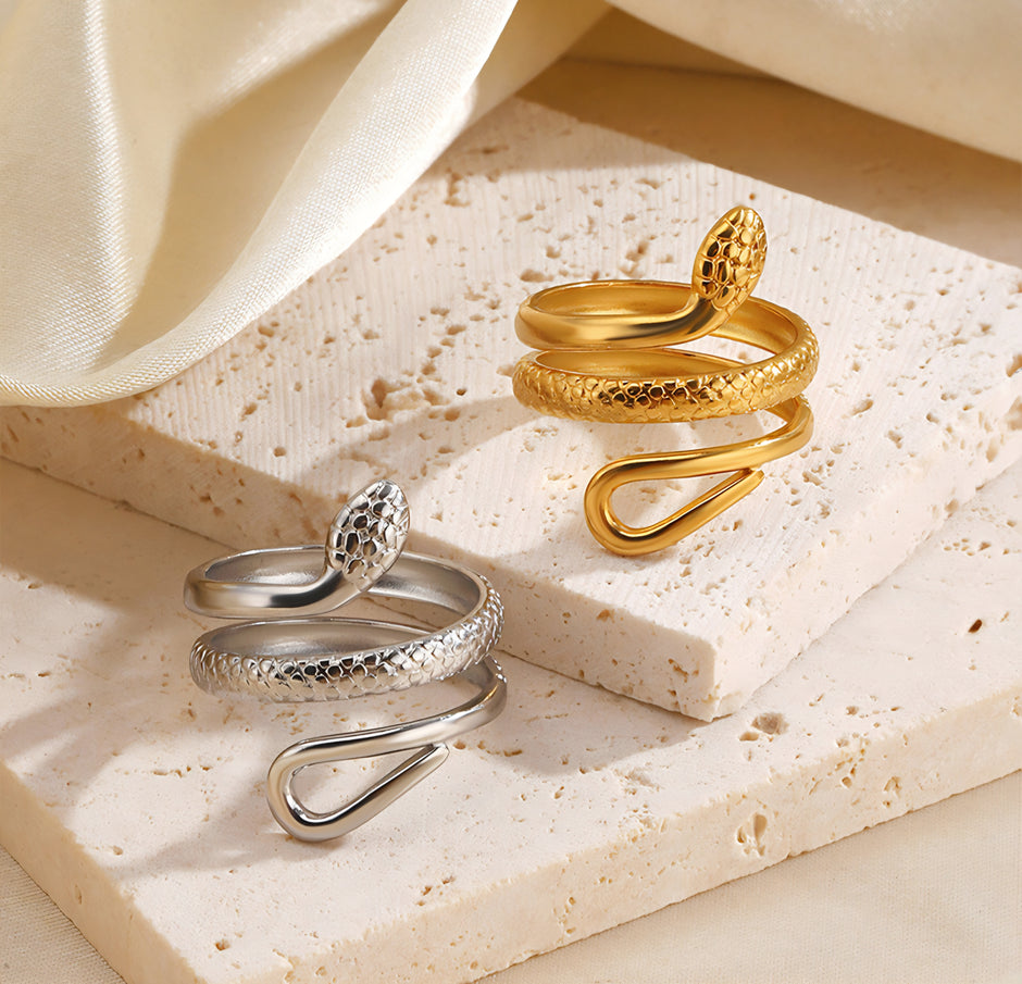 ANILLO SERPIENTE DORADA