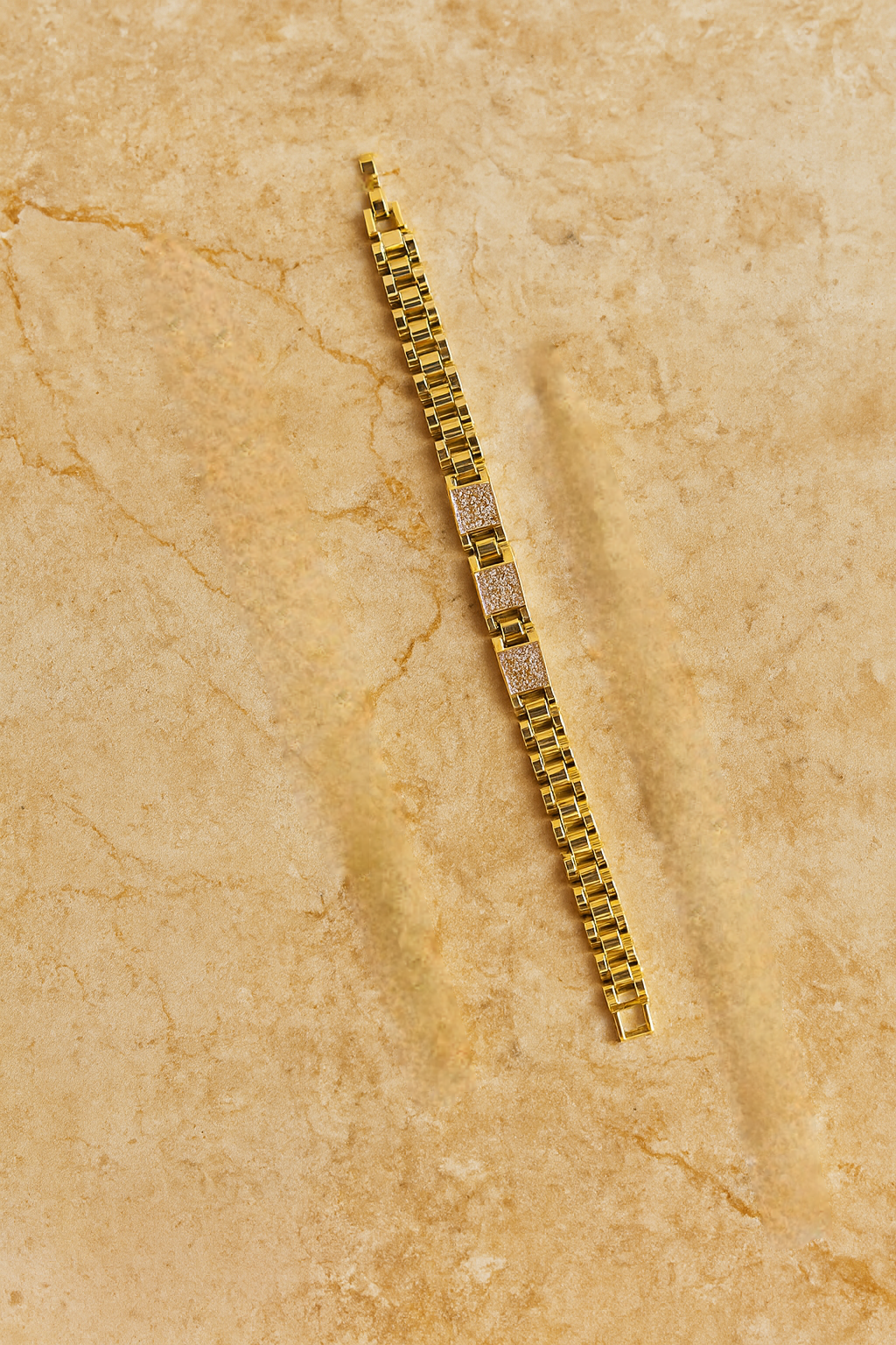 PULSERA ESTILO CORREA DE RELOJ